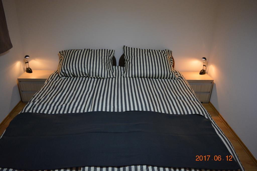 Gobe Apartman Гайдусобосло Екстер'єр фото
